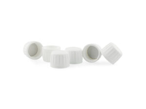 Witte dopjes voor plastic flessen